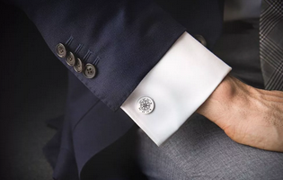 激光打標西裝袖扣：袖里玄機，扣人心弦