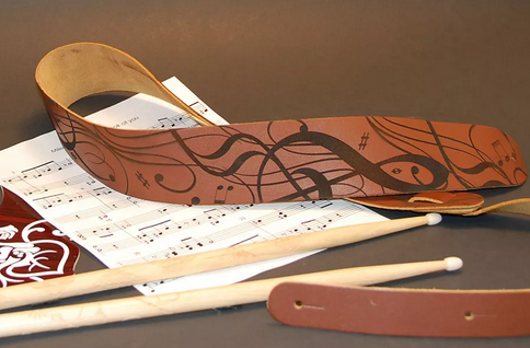 激光打標(biāo)吉他背帶，助力音樂夢想之旅