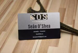 激光鏤空名片  打造屬于您的獨(dú)特標(biāo)識(shí)