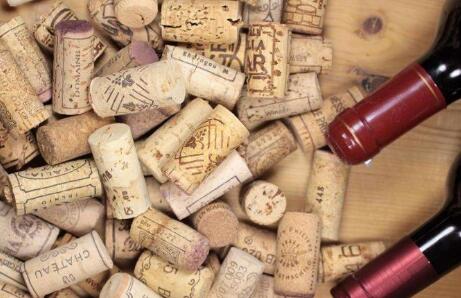 CO2激光打標(biāo)機(jī)打紅酒瓶塞