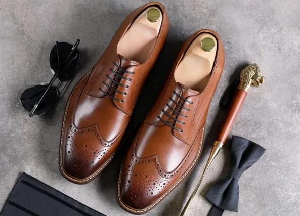 激光鏤空男士皮鞋 非凡品味 始于足下